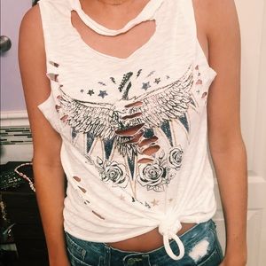 Ripped eagle tee